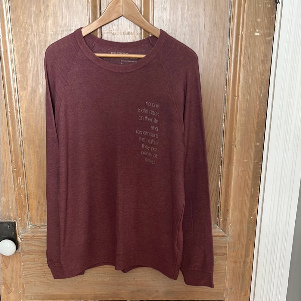 Good Hyouman Burgundy Graphic Long Sleeve Top